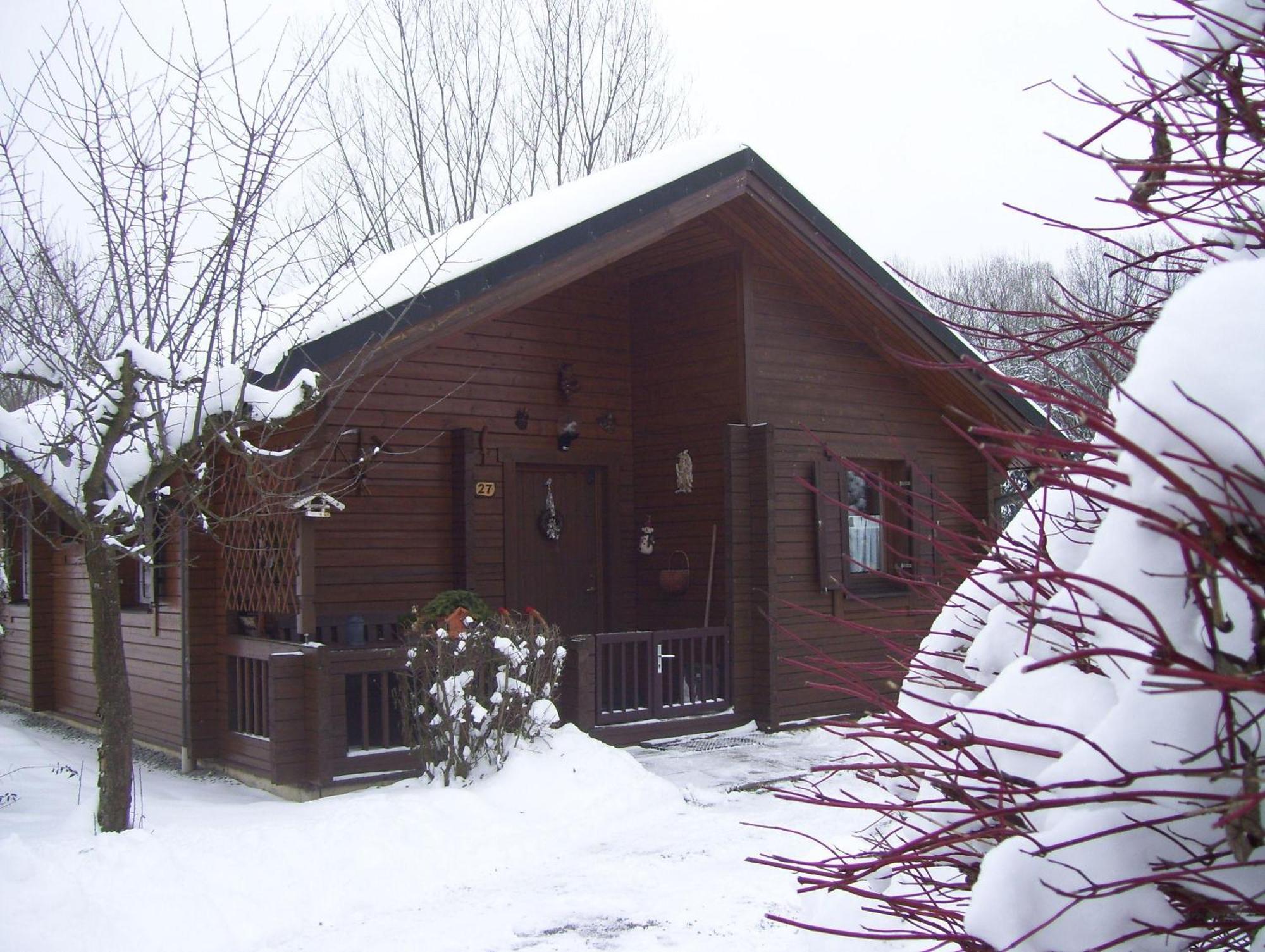 Komfortables Ferienblockhaus Nr. 27 -56 qm- bis 4 Personen Viechtach Jägerpark Exterior foto